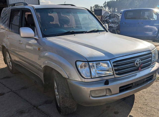 Toyota Land Cruiser 100  4.7  CZĘŚCI
