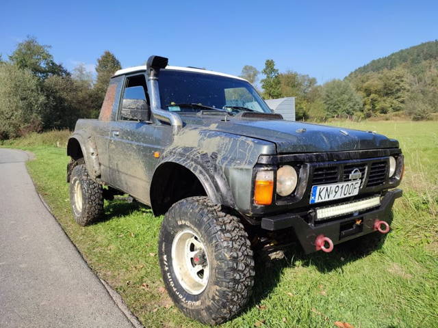 Zmota Nissan Patrol y60 silnik BMW 4.4 V8