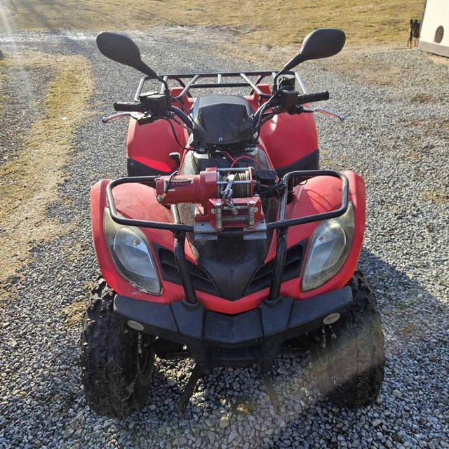 QUAD KYMCO mxu 300