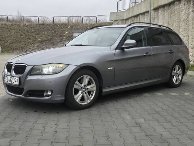 Bmw 3 E 91 Lift 2,0 D 163KM Bi xenon szklany dach ,duża navi, PDC /zam