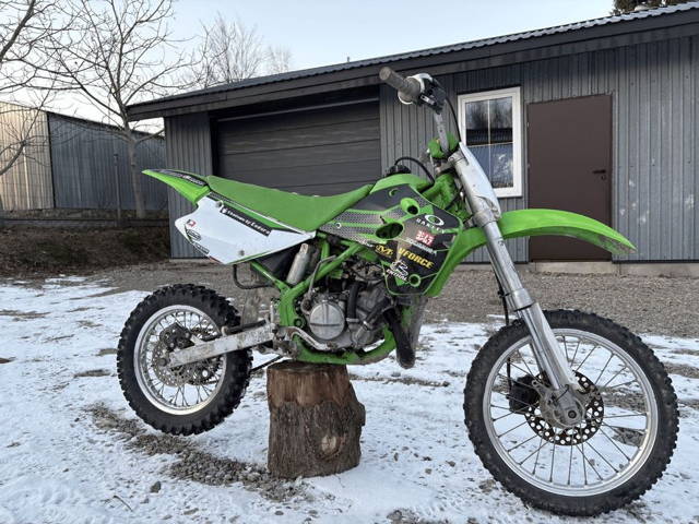 Kawasaki KX 80 pirelli