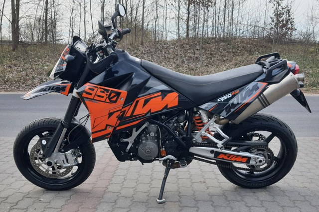 Ktm 950 sm 2008r SUPERMOTO Czarna Rama Akrapovic