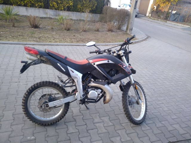 Sprzedam motorower cros