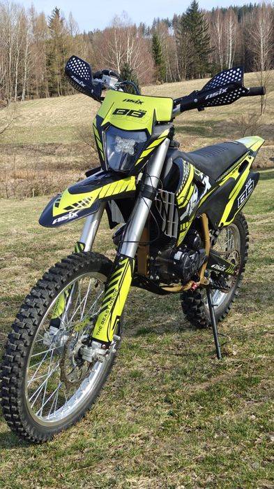 Asix XB-88 pro 300CC 35mth 305km