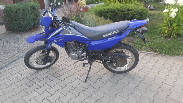 Suzuki DR 125 SM