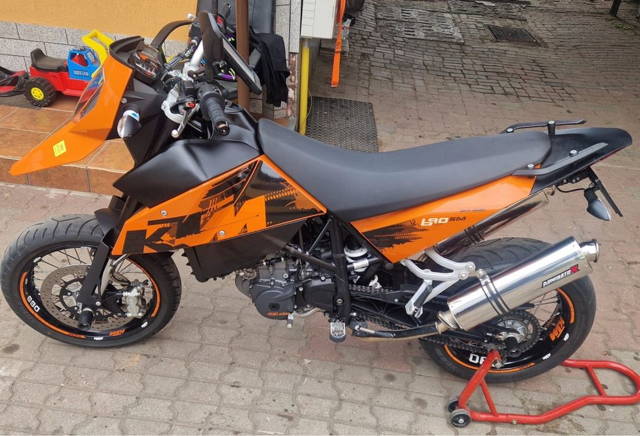 KTM SM 690 (dziobak)