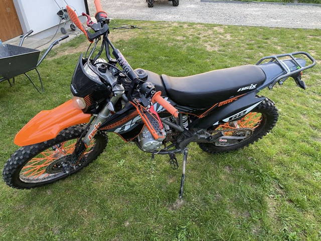 Cross nikilon 250 asix el.starter