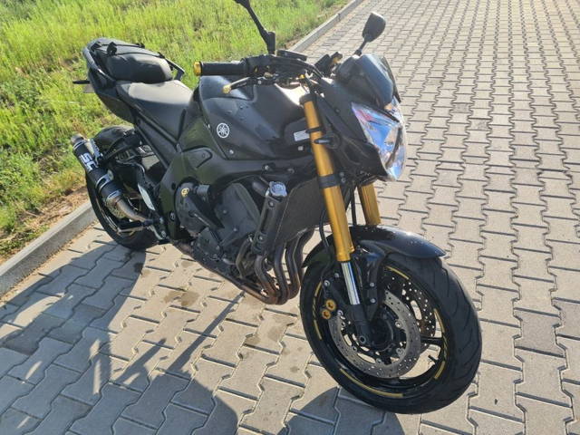 Yamaha fz8 2010r
