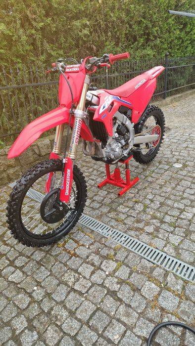 Cross honda crf450R