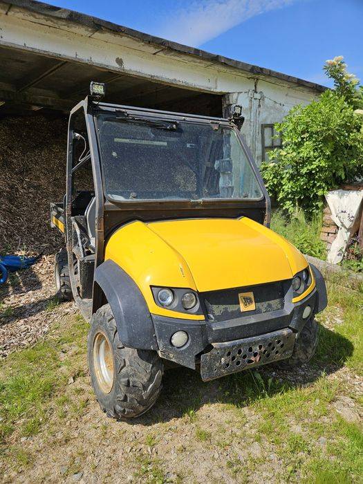 Terenowy pojazd użytkowy (ATV) JCB Workmax