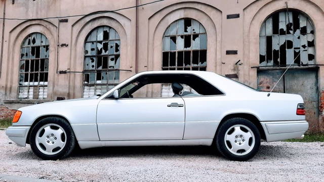Mercedesa w124 E-Klasa Coupe 2.2 klima, skóry, automat, idealny
