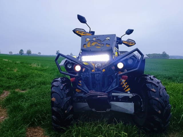 Can Am Renegade 800R XC relokacja sportowy wydech dowóz.