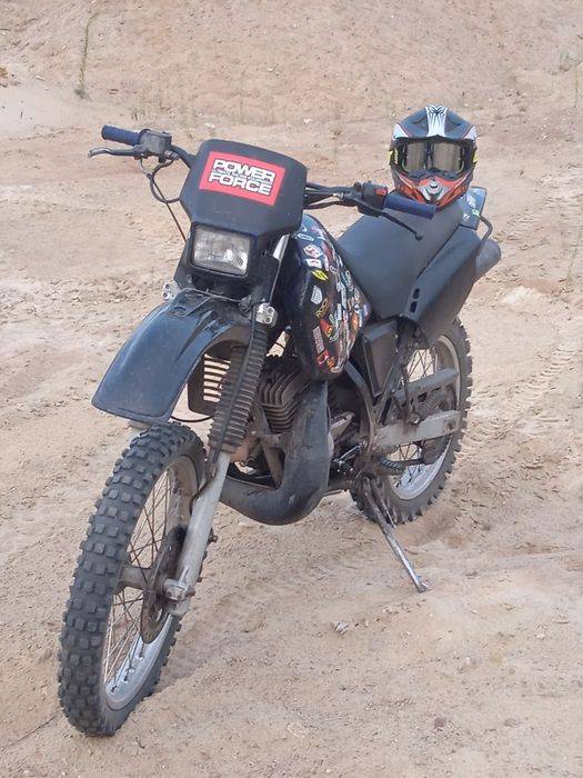 Cagiva w8 (125 2t)