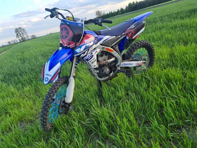 Yamaha YZF 250ccm 2016