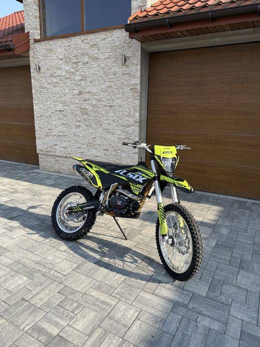 RATY! Cross ASIX XB88 300cm3 4t