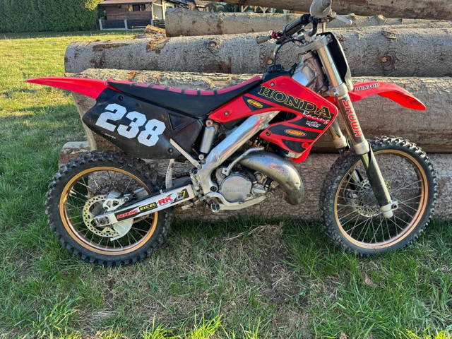 Sprzedam motocykl Honda CR