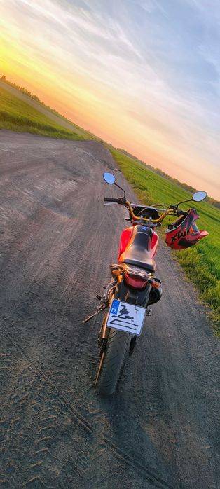 Yamaha XT125X supermoto
