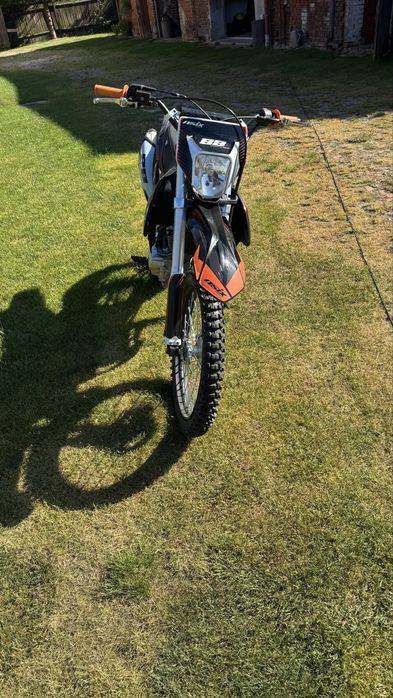 Asix XB88 250cc 21/18”