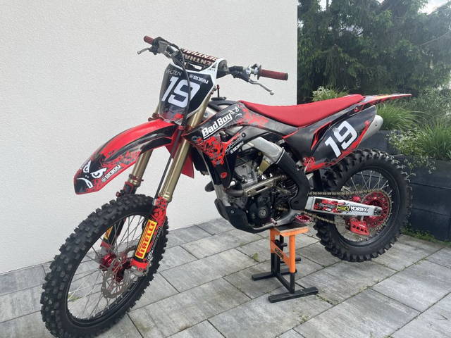 Honda CRF 250 z 2019r doinwestowana, stan idealny (sxf, yzf , kxf)