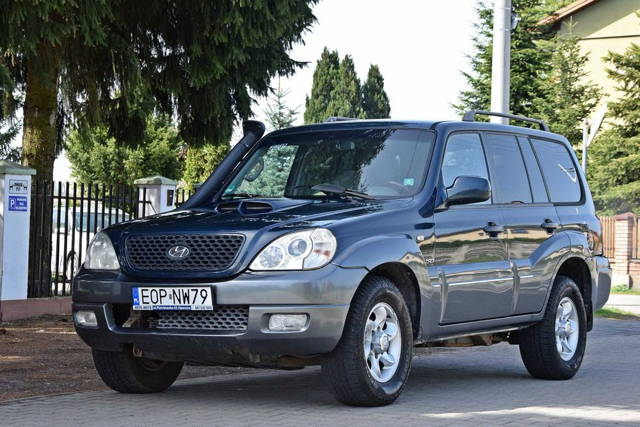 HYUNDAI TERRACAN 2.9 CRDI 4X4 AUTOMAT Klima Skóra Reduktor Hak 2005 !