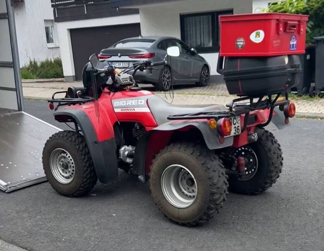 Honda trx 300 big red