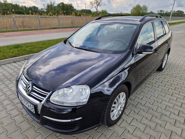 VW Golf V kombi benzyna 2009 klima zarejestrowany zamiana