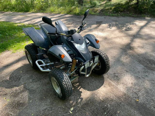 Quad SMC Honda Barossa 250 5 biegow do przodu + wsteczny