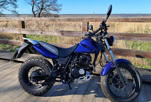 Hyosung Karion 125