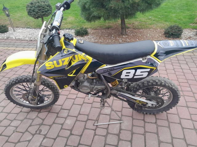 suzuki rm 85.