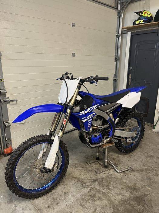 YAMAHA YZF 250 R2018