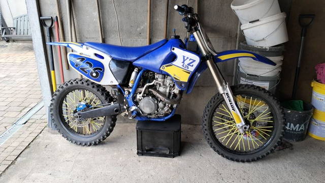 Cross Yamaha yzf 426