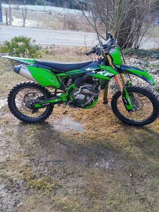 Kawasaki kxf250.