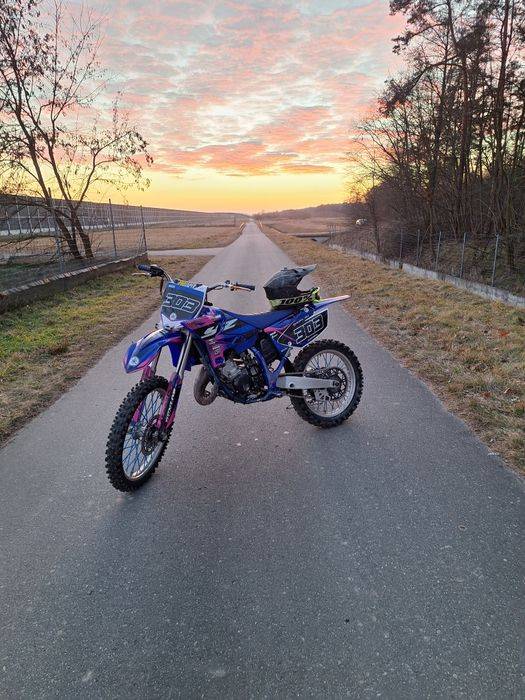 Yamaha yz 125. 2004r