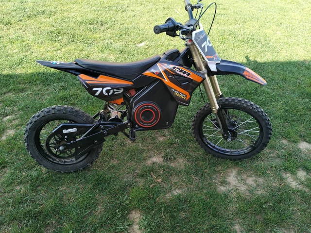 Motor cross elektryczny