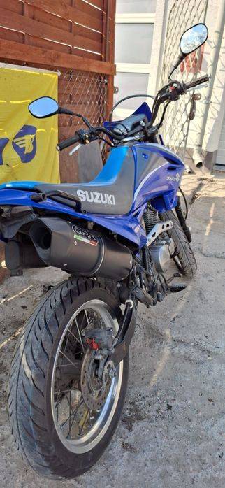Suzuki DR 125 SM Supermoto
