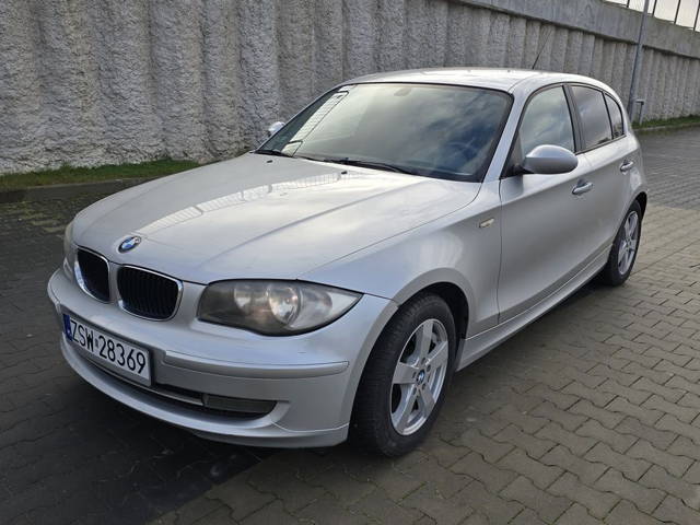 Bmw 118i E 81/87 2009 R po lifcie bardzo ładna zadbana