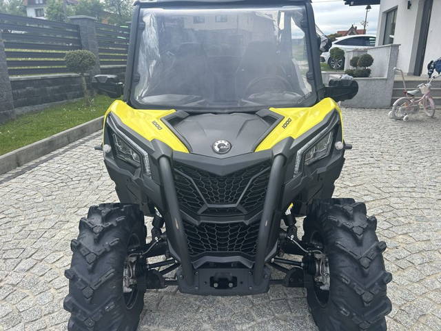 Can am maverick trail 1000 buggy outlander
