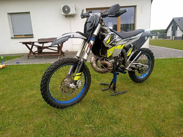 KTM exc 300 husaberg te 300  2t   ( cross sx enduro sherco Husqvarna g
