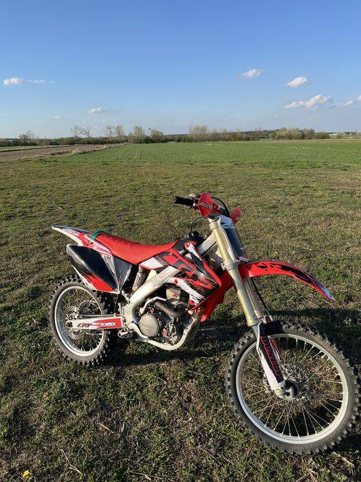 honda crf 250r 2008.