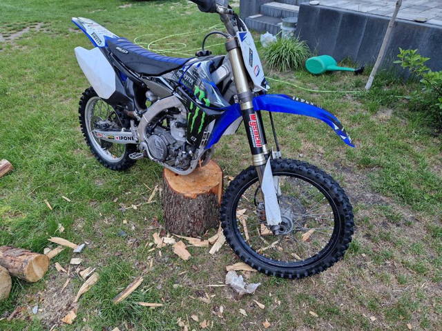 Cross Yamaha YZF 450