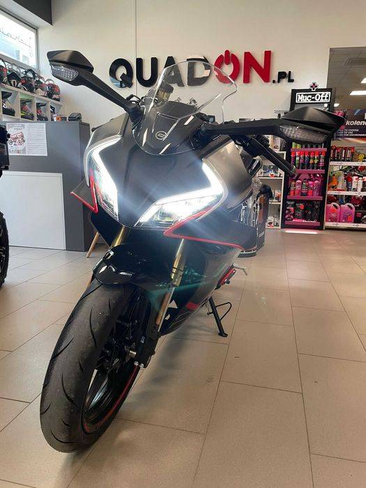 Motocykl CF MOTO 450 SR dostępny od ręki FV Leasing transport mt450