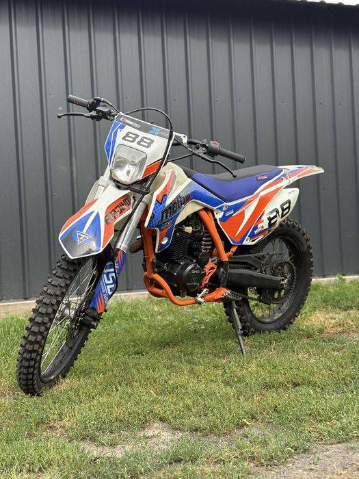 X-motos xb88 250ccm (cross/enduro)