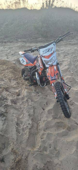 Sprzedam crossa rfz 125