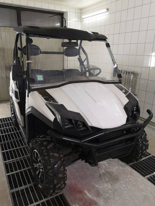 Buggy hytrack 700