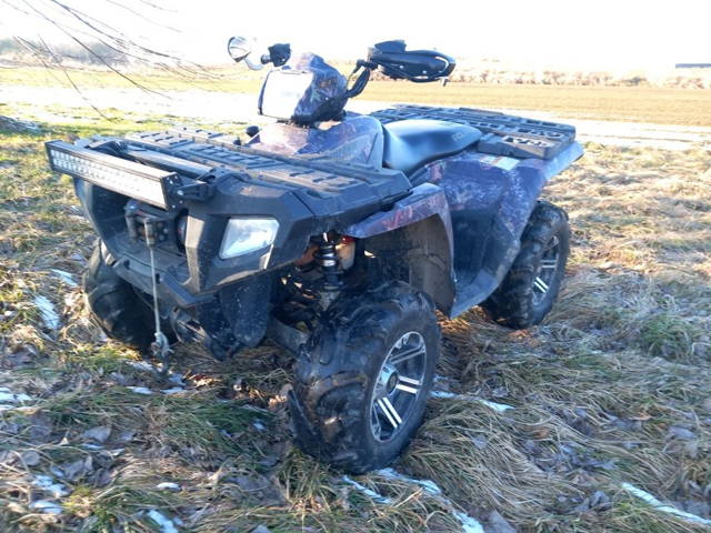 Quad polaris sportsman 800