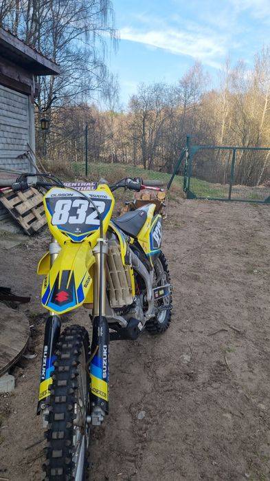 Cross Suzuki rmz250. Nie [sxf,fc,crf,kxf'yzf]