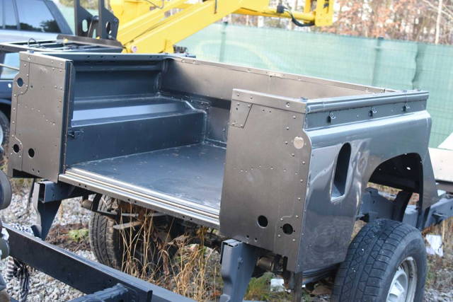 Land Rover  DEFENDER 110 PickUp  skrzynia tył paka 2007  -  2015