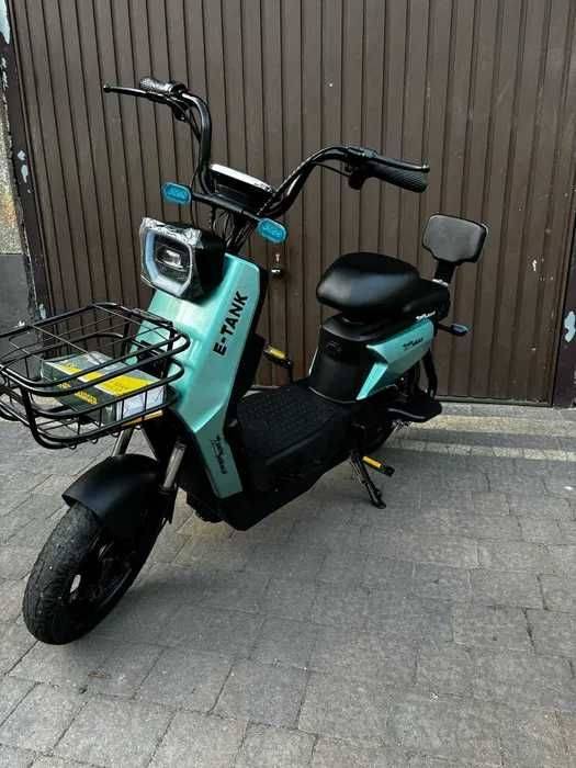 SKUTER ELEKTRYCZNY 250WAT e-TANK Duży Koszyk Oparcie Ledy Raty Dostawa