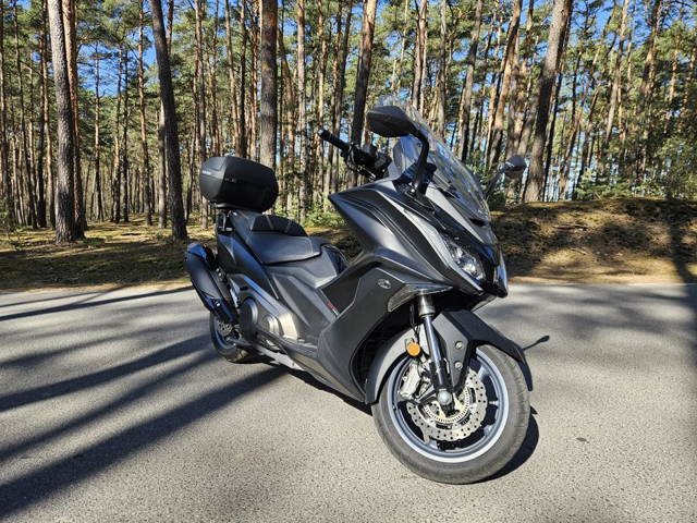 Kymco AK 550 polski salon, po pełnym serwisie