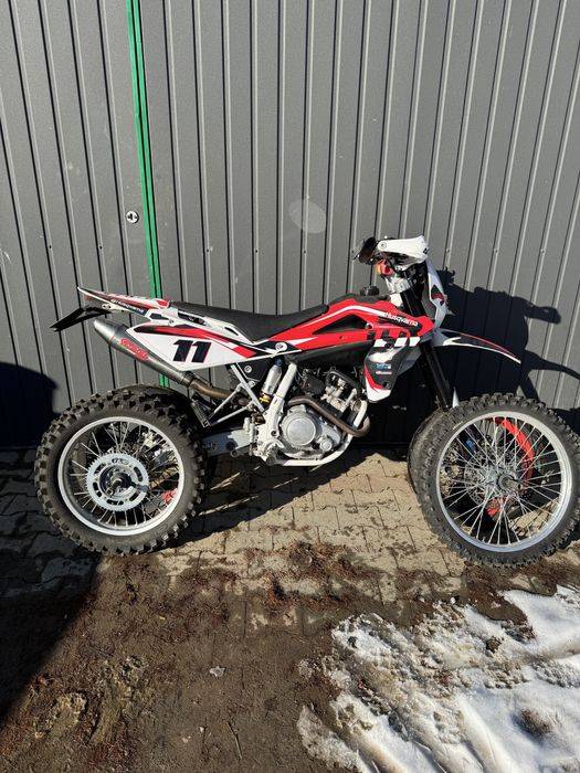 Husqvarna sms4 125 4t supermoto/enduro kategoria B/A1